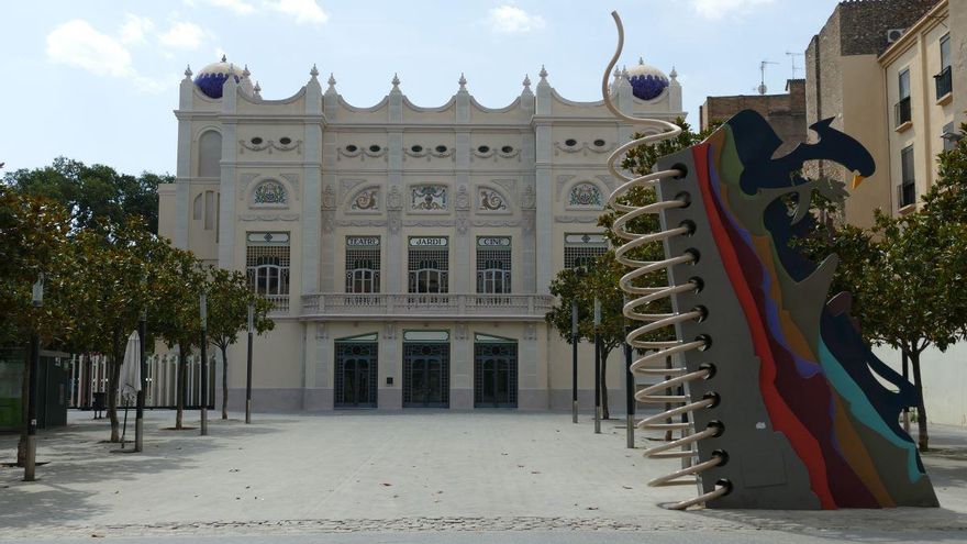 EN IMATGES | Com ha quedat la façana del Teatre El Jardí després de la restauració?