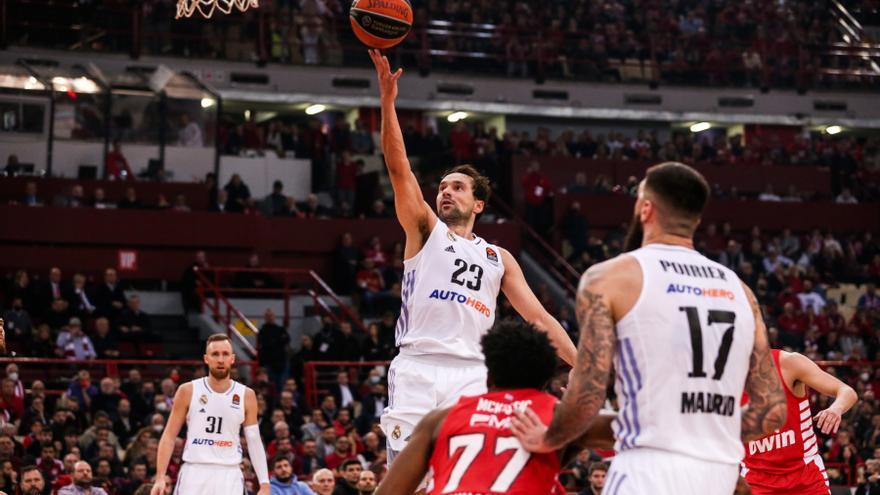 Un pobre Real Madrid paga caros sus errores ante Olympiacos