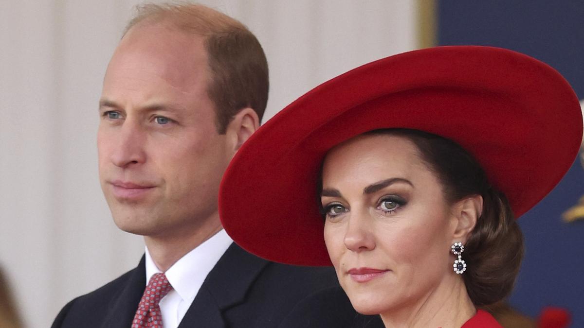 El príncipe Guillermo junto a la princesa de Gales, Kate Middleton.