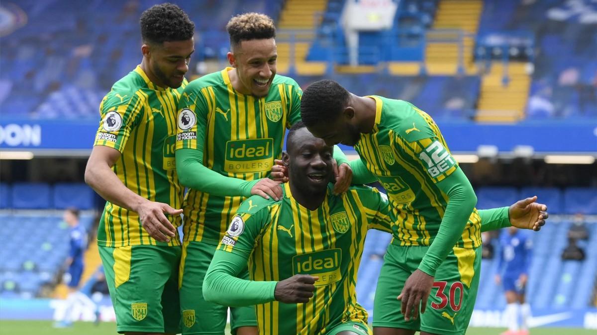 Los jugadores del West Brom celebrando sus goles