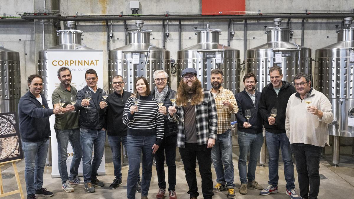 Corpinnat, Cisteller şarap imalathanesinin bünyesine katılmasıyla büyüyor