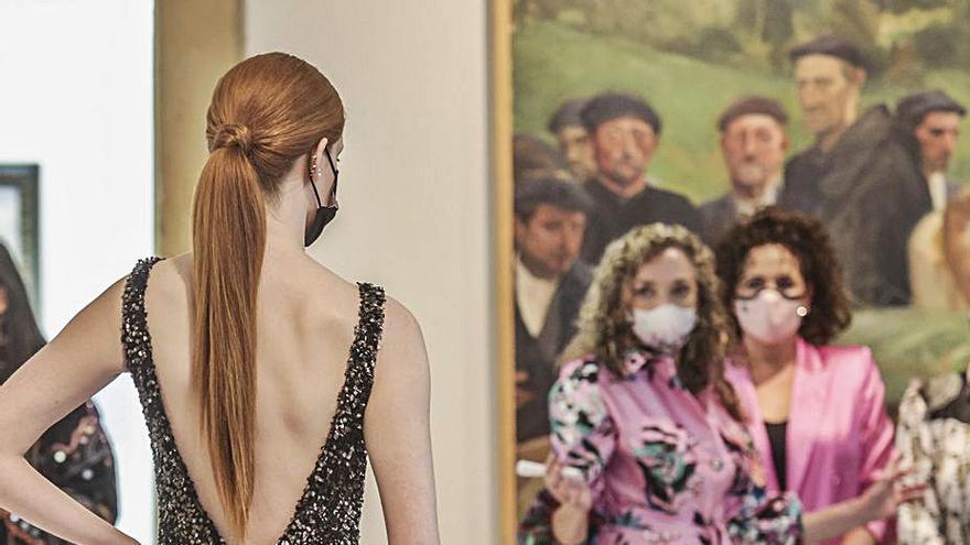 Una de las modelos durante la performance en el Bellas Artes. | Irma Collín