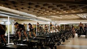 Un momento de la sesión de pilates.