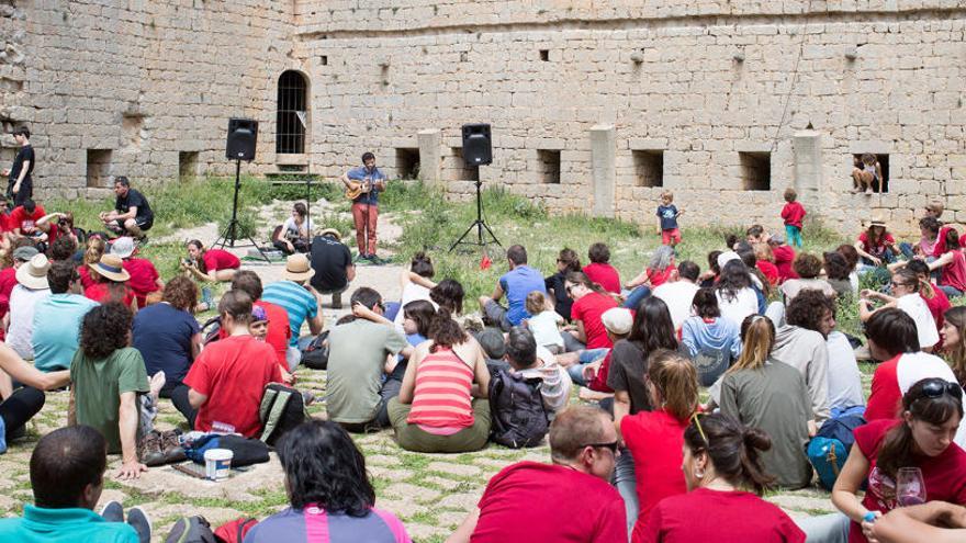 Suspesa la 7a Pujada al Castell del Montgrí del Festival Ítaca per la pluja