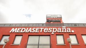 La CNMV suspèn la cotització de Mediaset Espanya davant una possible opa de Berlusconi