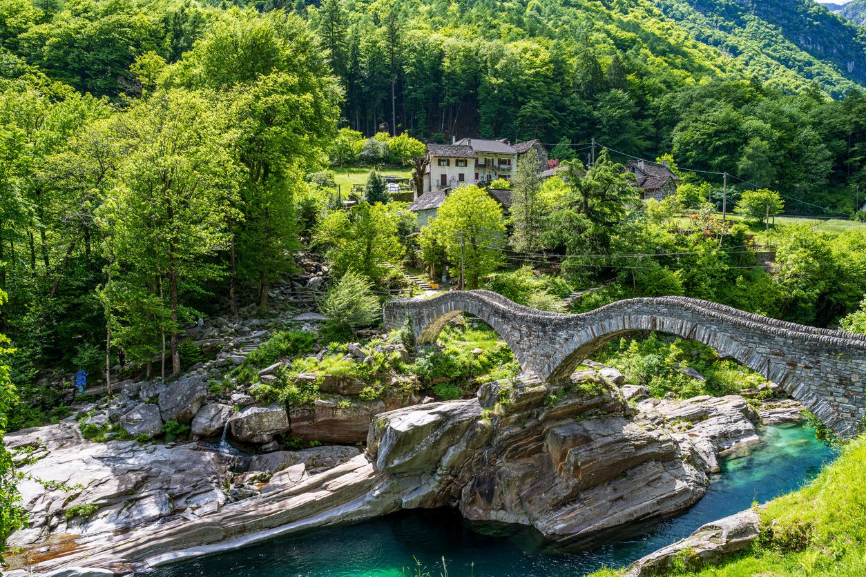Ponte dei Salti en Suiza