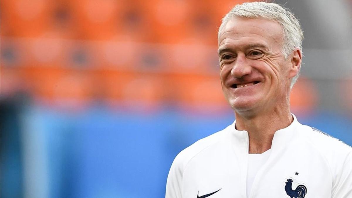 Deschamps durante una sesión preparatoria de Francia