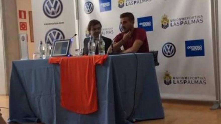 Presentación de Javi Varas como jugador de la UD Las Palmas
