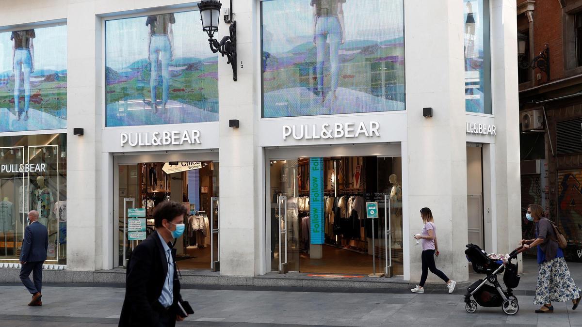 Inditex cierra todas las tiendas de Stradivarius, Pull&Bear y Bershka en  China - La Opinión de A Coruña