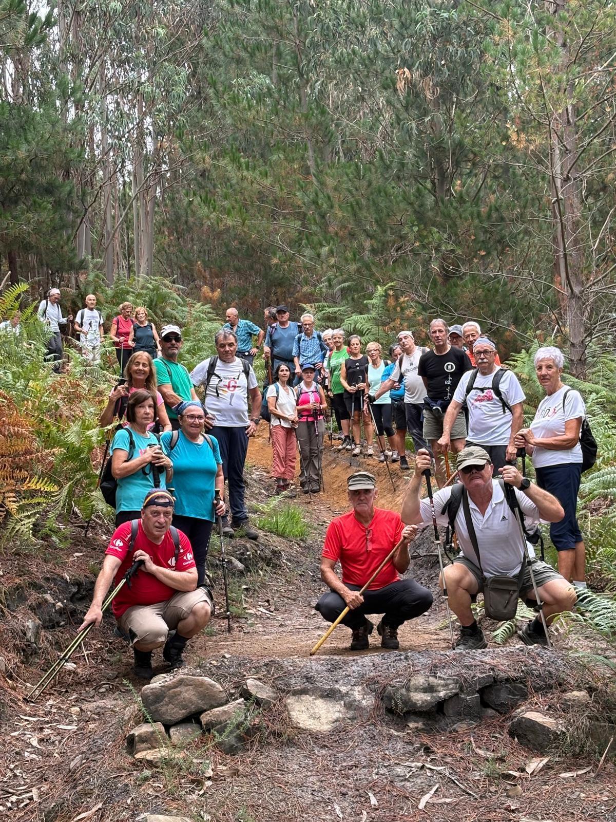 La tercera ruta del Grupo Montañero Moscón, en imágenes