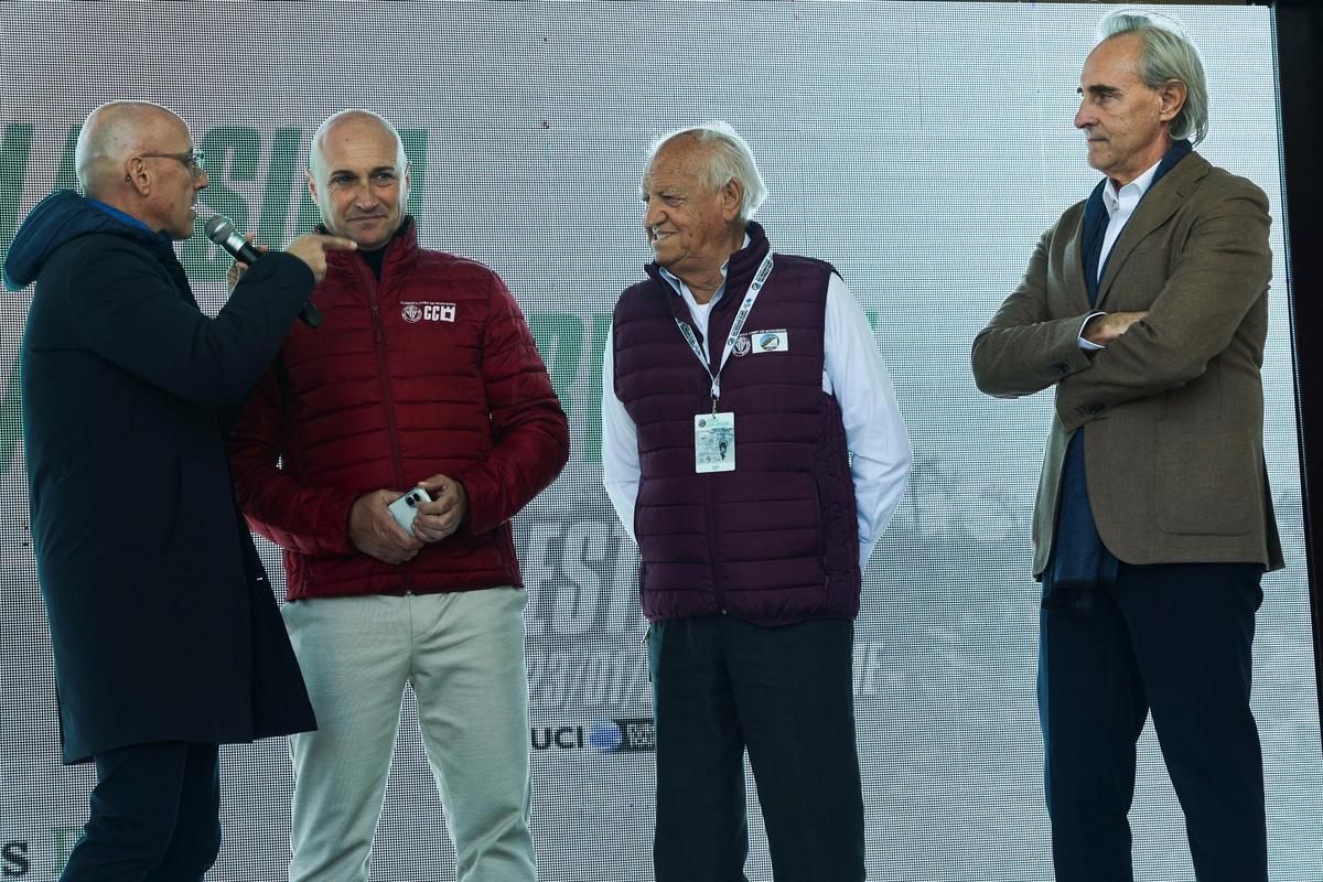 José Ramón Mateu en el podio