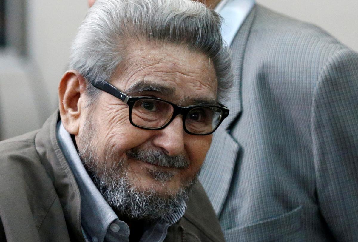 El fundador de Sendero Luminoso, Abimael Guzmán, en una foto de archivo del 2017. El fundador de Sendero Luminoso, Abimael Guzmán, en una foto de archivo del 2017.