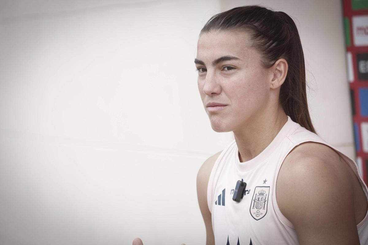 Patri Guijarro durante la entrevista con SPORT en Mallorca