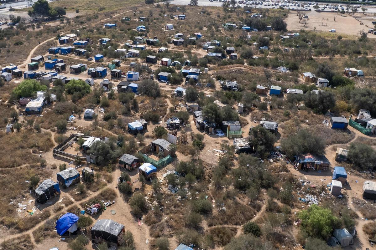 El extenso poblado chabolista ubicado frente al primer cinturón de ronda.