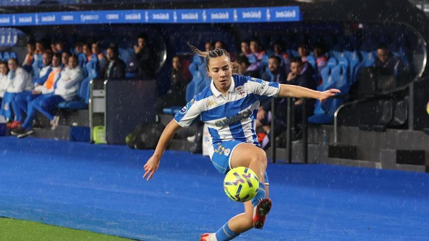 Espe Pizarro, la tecla del Deportivo Abanca