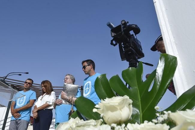 HOMENAJE VICTIMAS ACCIDENTE AVION AEROPUERTO ...