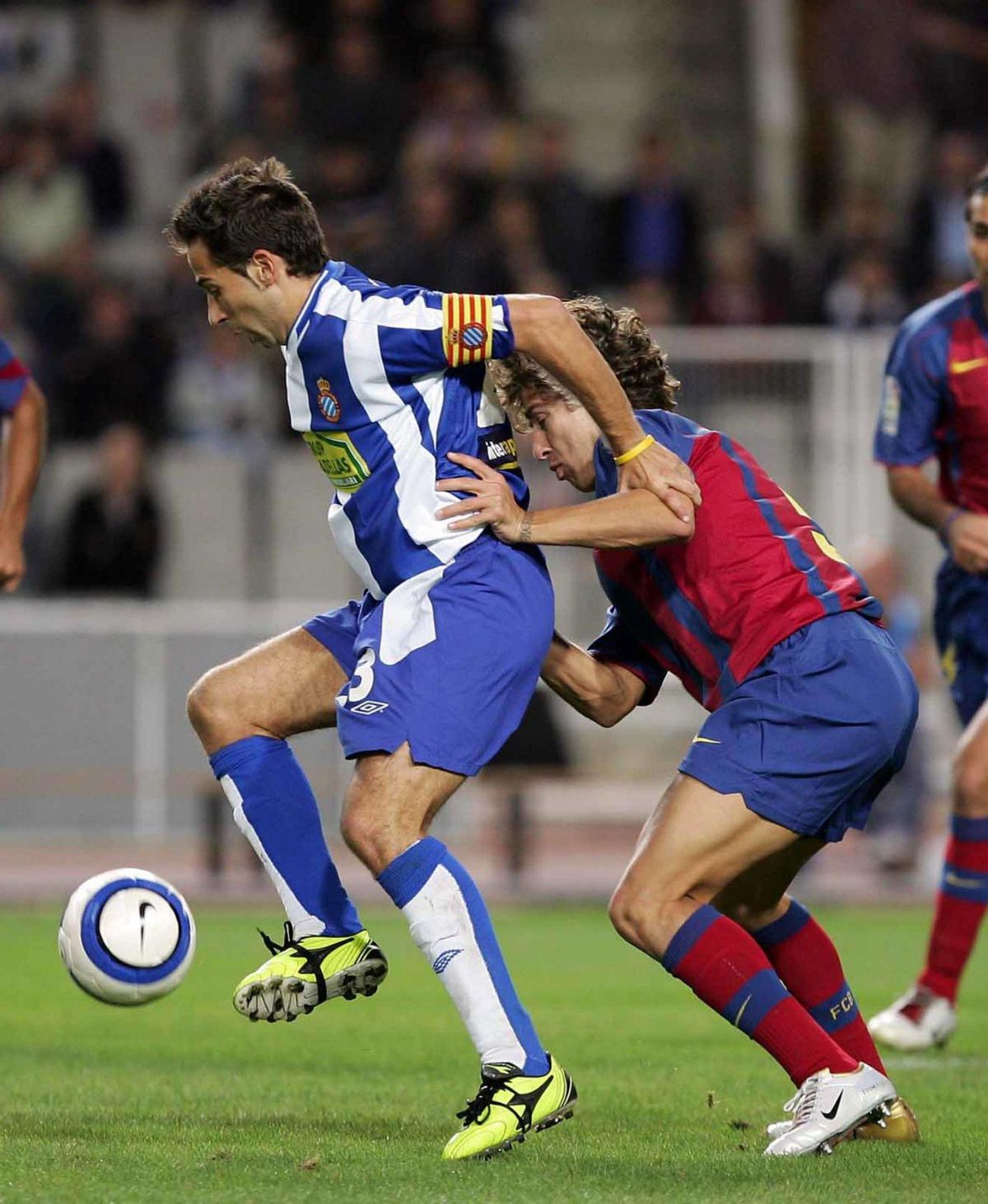 Derbi a Montjuïc 16 anys després Derbi a Montjuïc 16 anys després