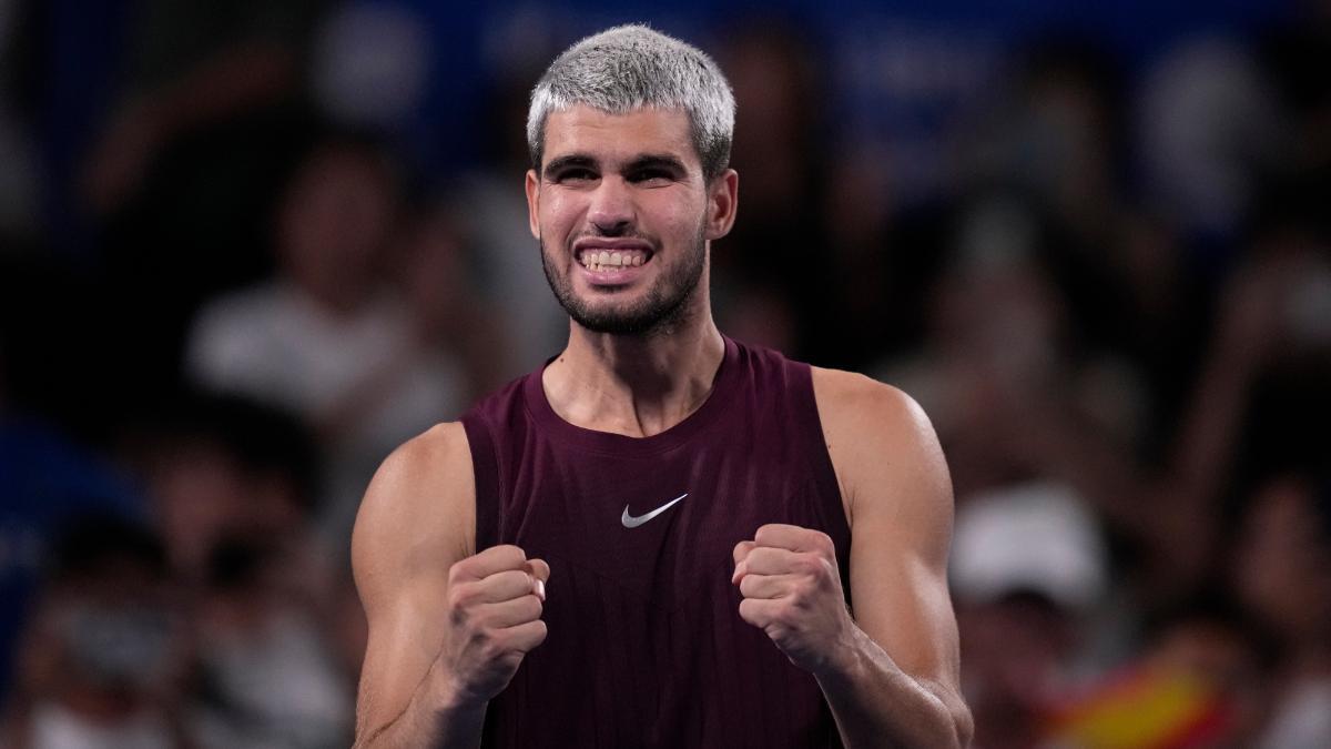 Alcaraz, en busca del 'pastizal' que reparte el Six Kings Slam 2025