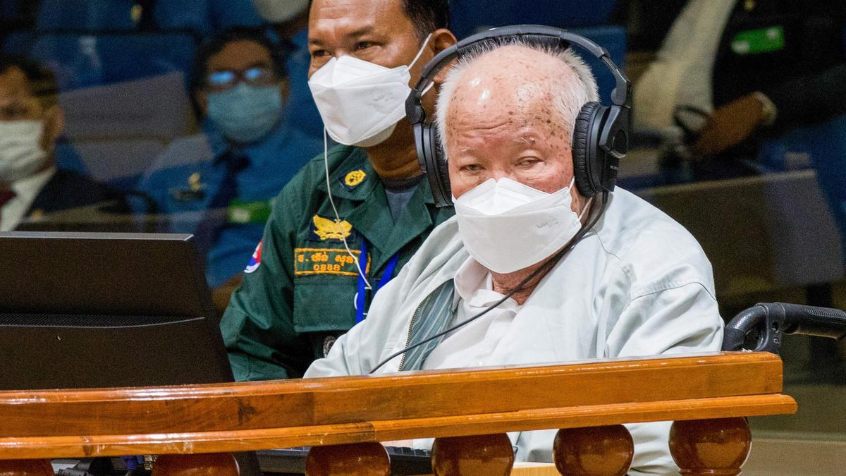 Khieu Samphan, el último jermer rojo vivo condenado a cadena perpetua.