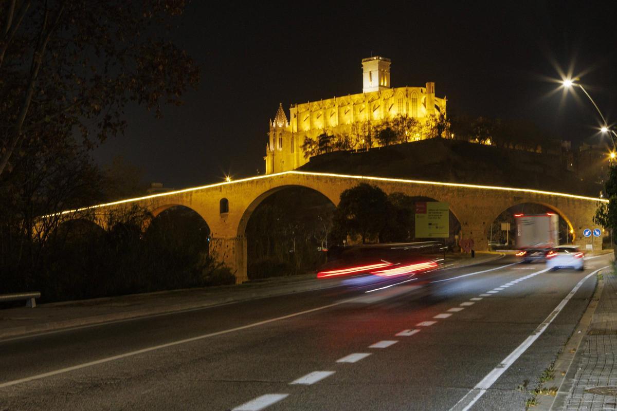 La il·luminació nadalenca de les festes a Manresa