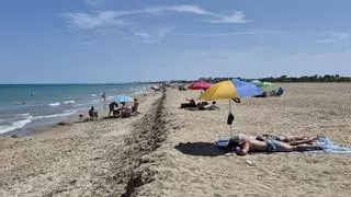 Escalones de más de un metro en las playas regeneradas de Sagunt llevan a pedir acciones