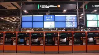 Directo | Protecció Civil recomienda a las empresas facilitar el teletrabajo por la suspensión de Rodalies