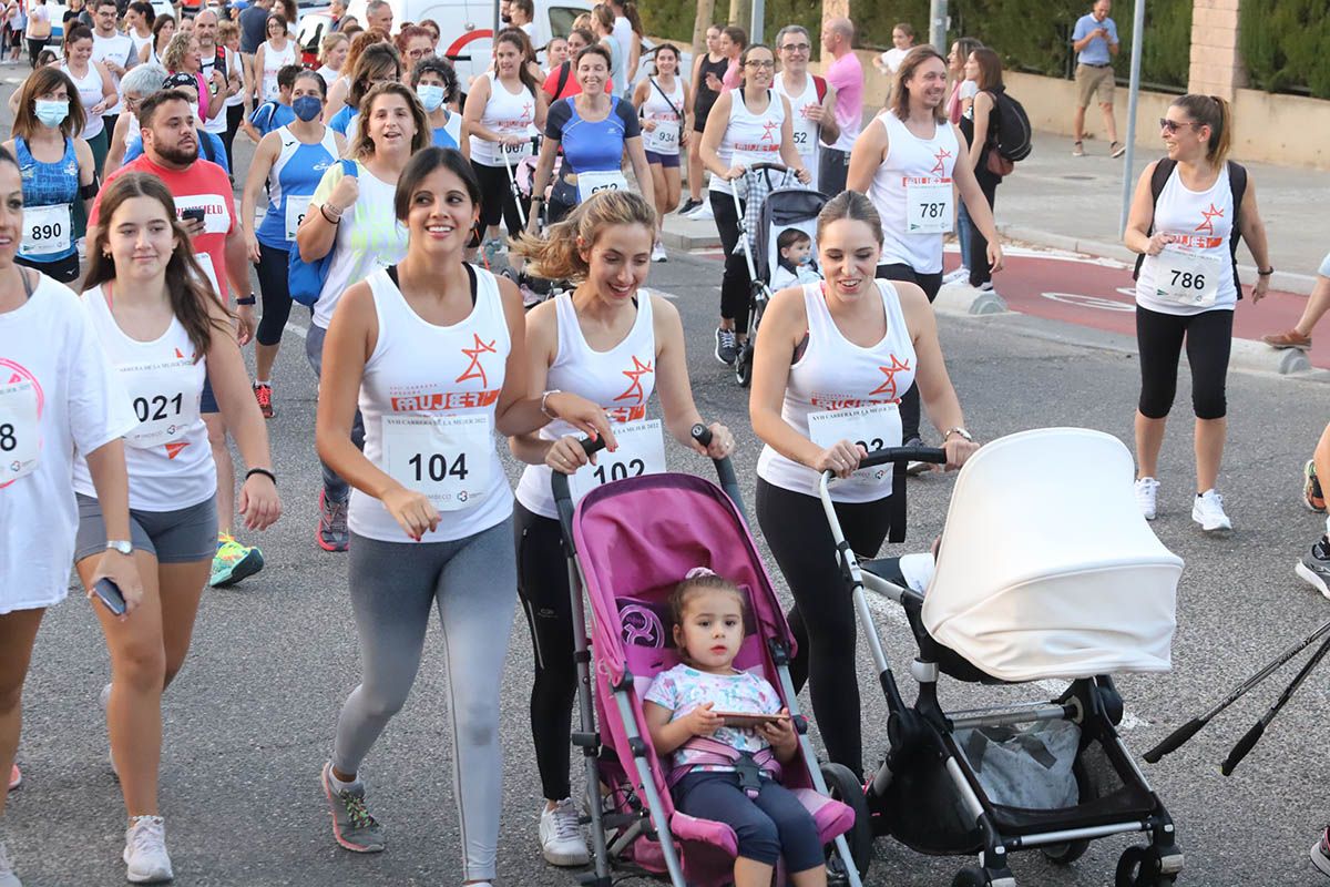 Las imágenes de la Carrera de la Mujer en Córdoba