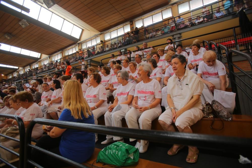 Jornada deportiva de los mayores en el Cabanyal