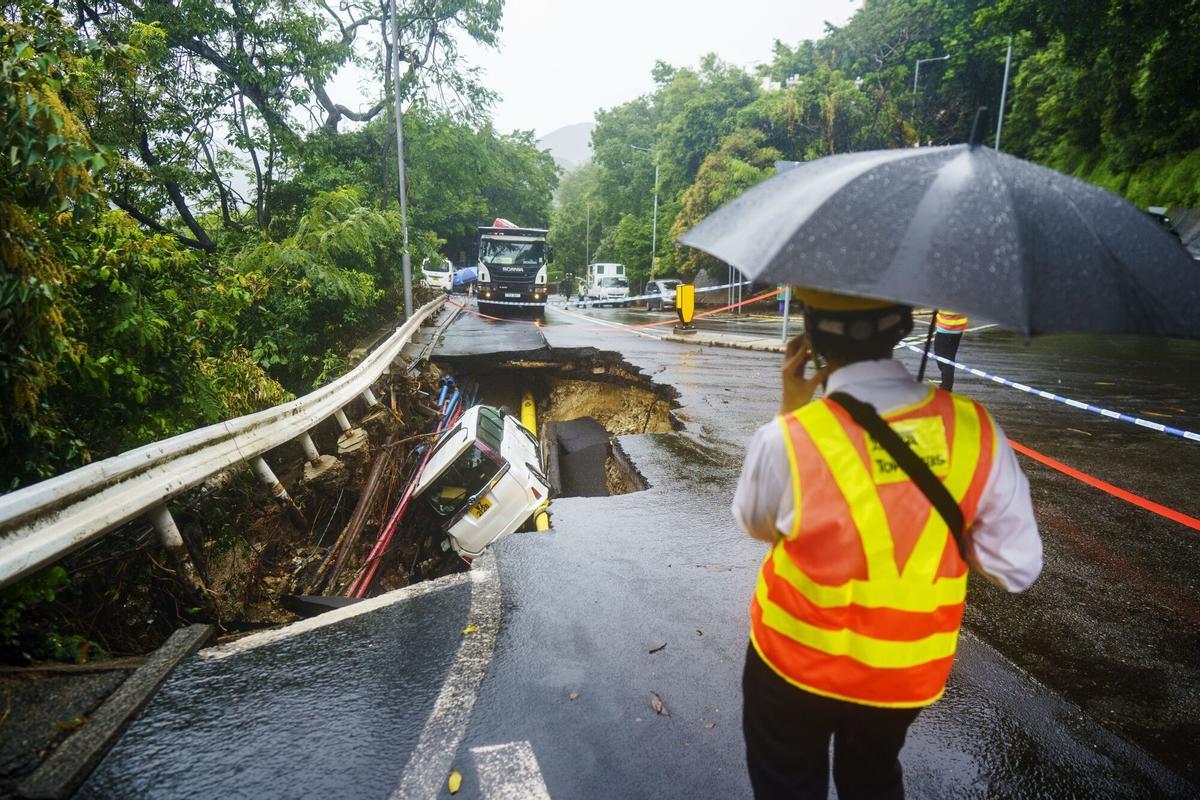 Hong Kong, gravemente inundado por el mayor temporal en 140 años