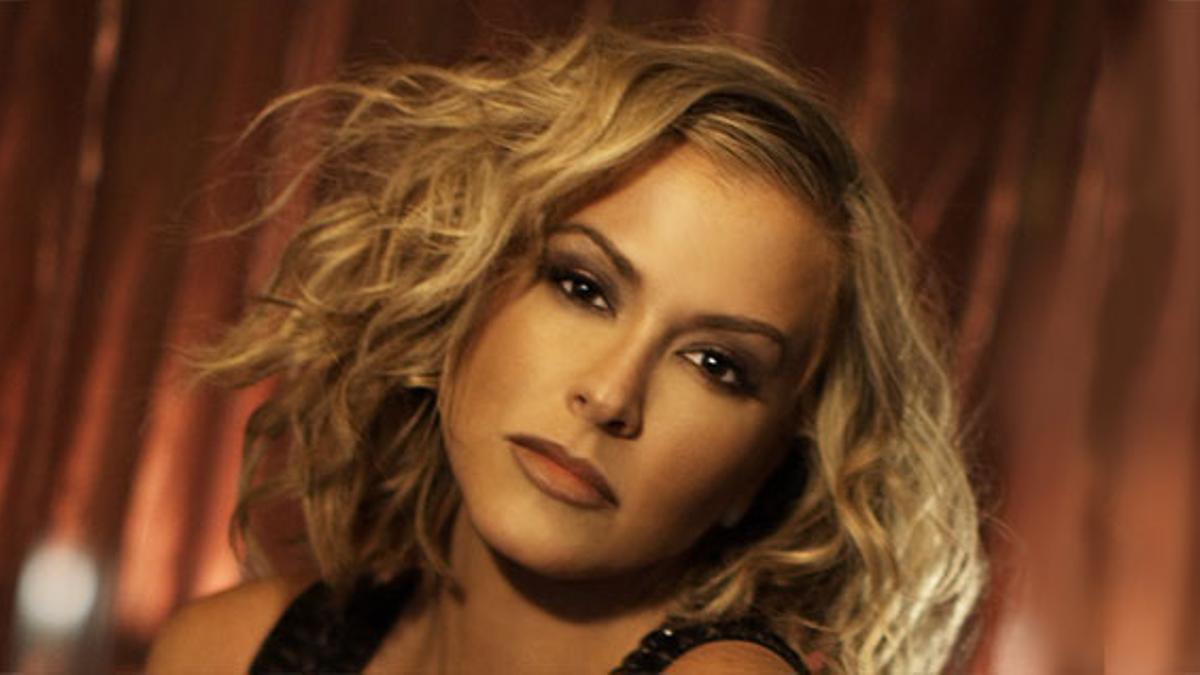 Regresa Anastacia