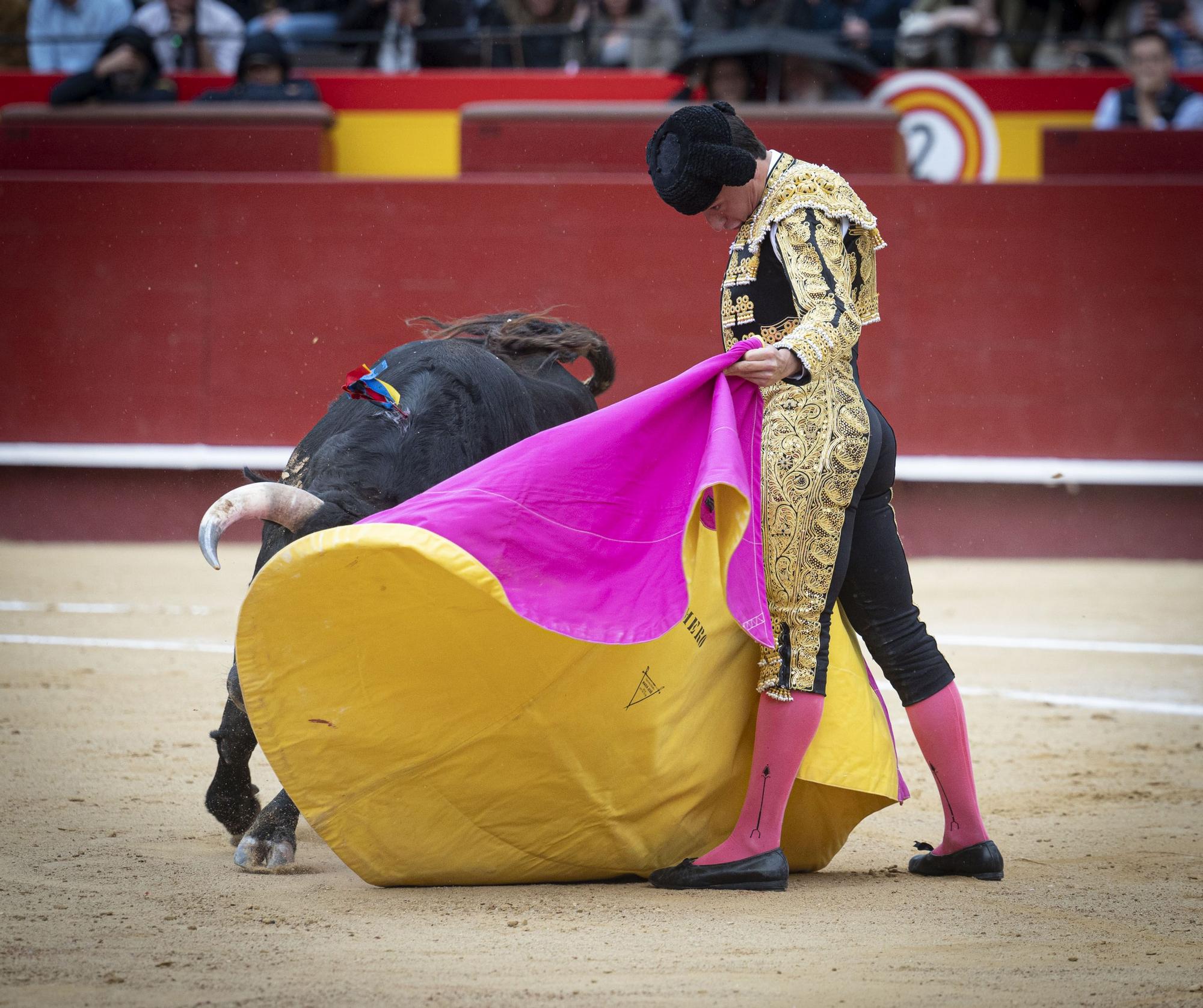 La puerta grande de Nek Romero en València, en imágenes