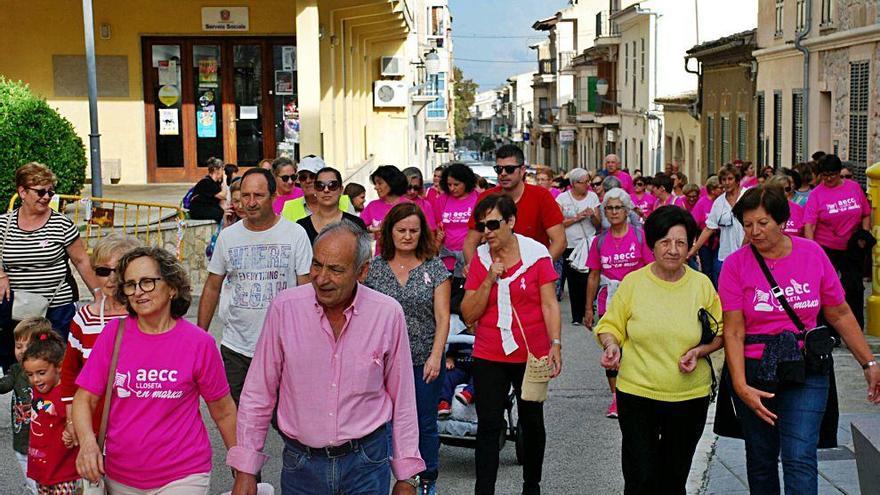 Caminata popular contra el cáncer en Lloseta