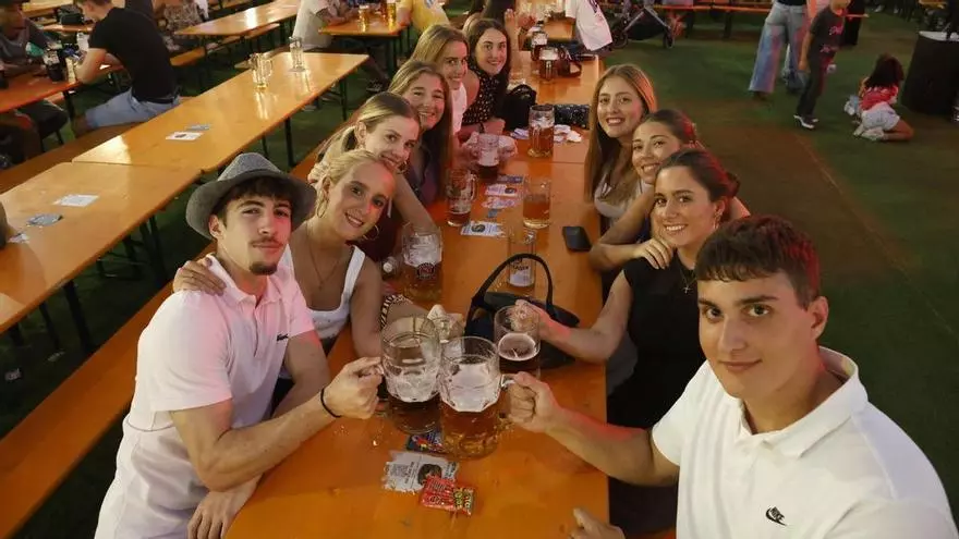 El último brindis del Oktoberfest que pone la vista en el próximo año: “Un acierto añadir más tipos de cerveza”