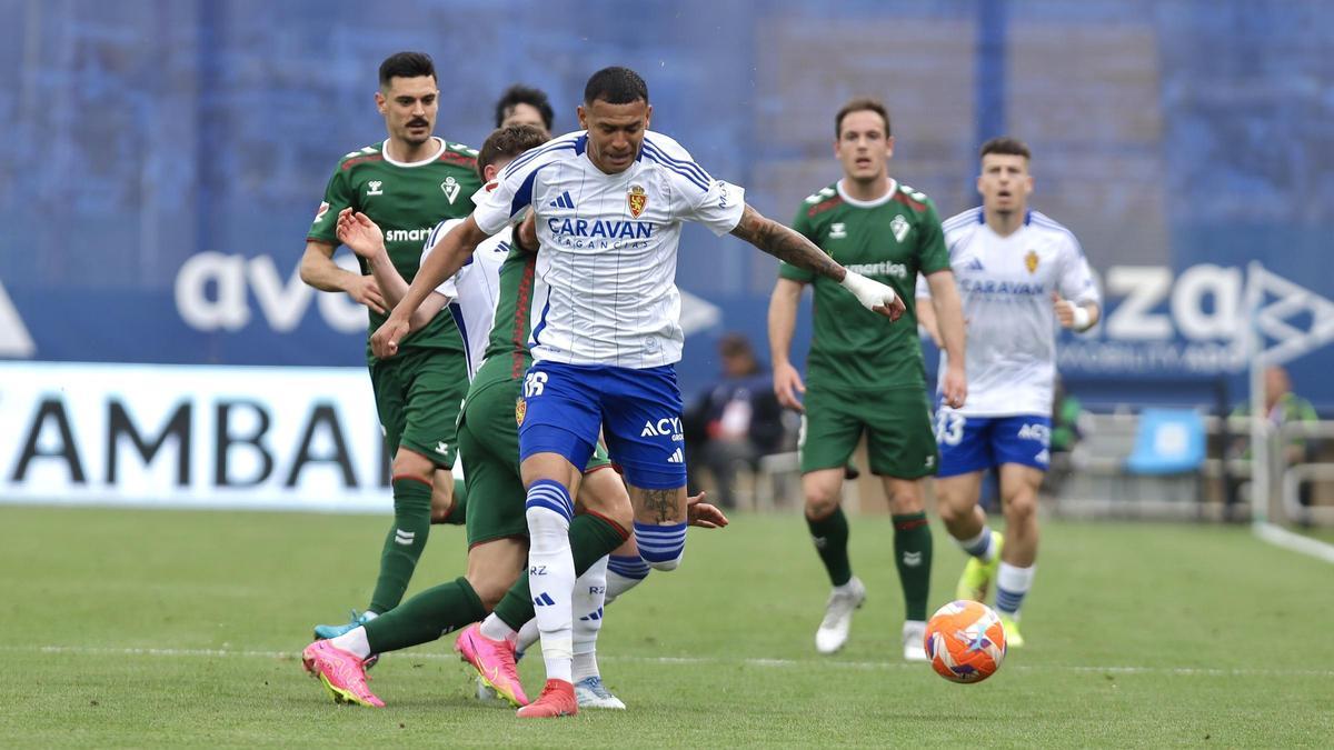 Arriaga, en un momento del Zaragoza-Eibar der esta temporada.