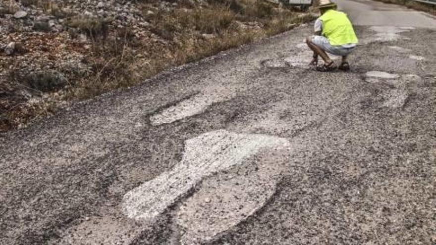 Diputación invertirá 220.000 € para arreglar el camino desde el municipio de El Comtat