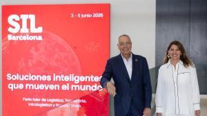 Pere Navarro, president del SIL, i Blanca Sorigué, directora general del CZFB