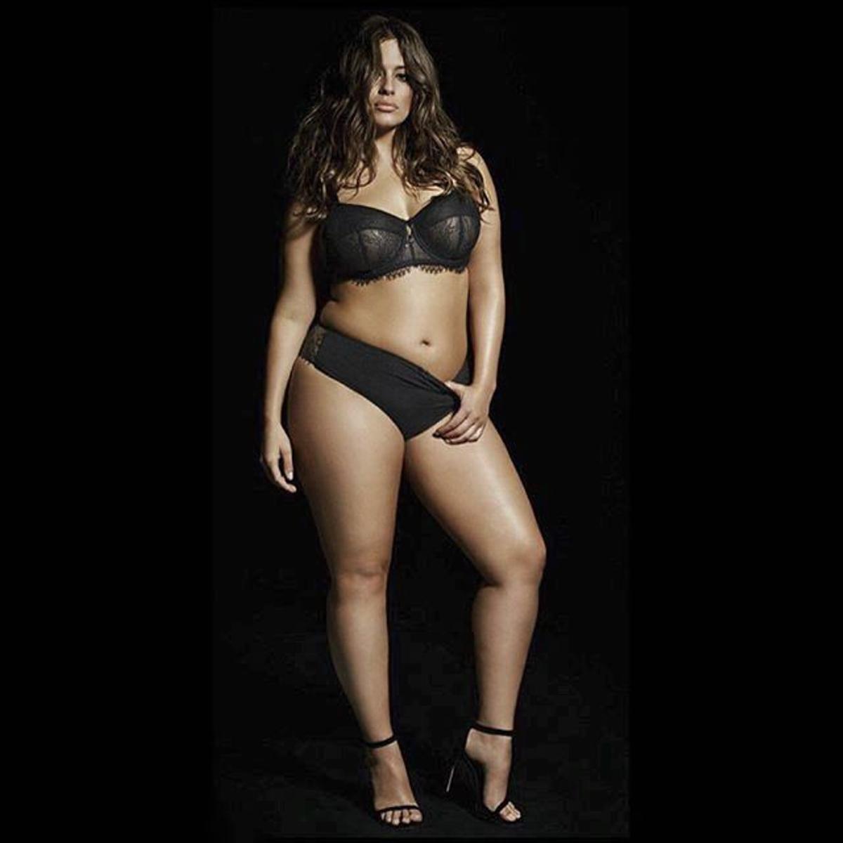 Ashley Graham, la modelo de lencería de moda