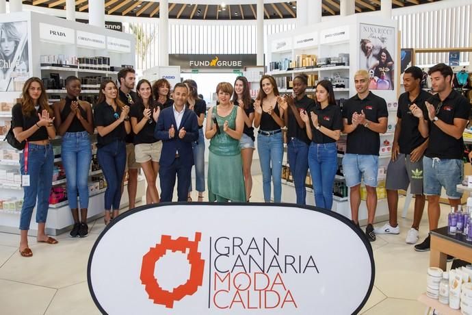 Moda Baño de Gran Canaria se entrega al casting de maniquíes con el guardia civil Jorge Pérez, Goicoechea y Viiperi