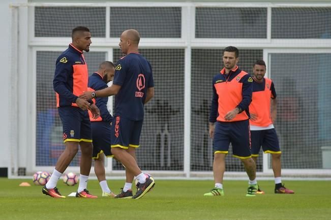 Entrenamiento de la UD Las Palmas, con el nuevo ...