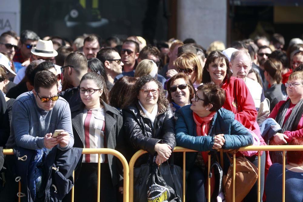 Búscate en la mascletà del 13 de marzo