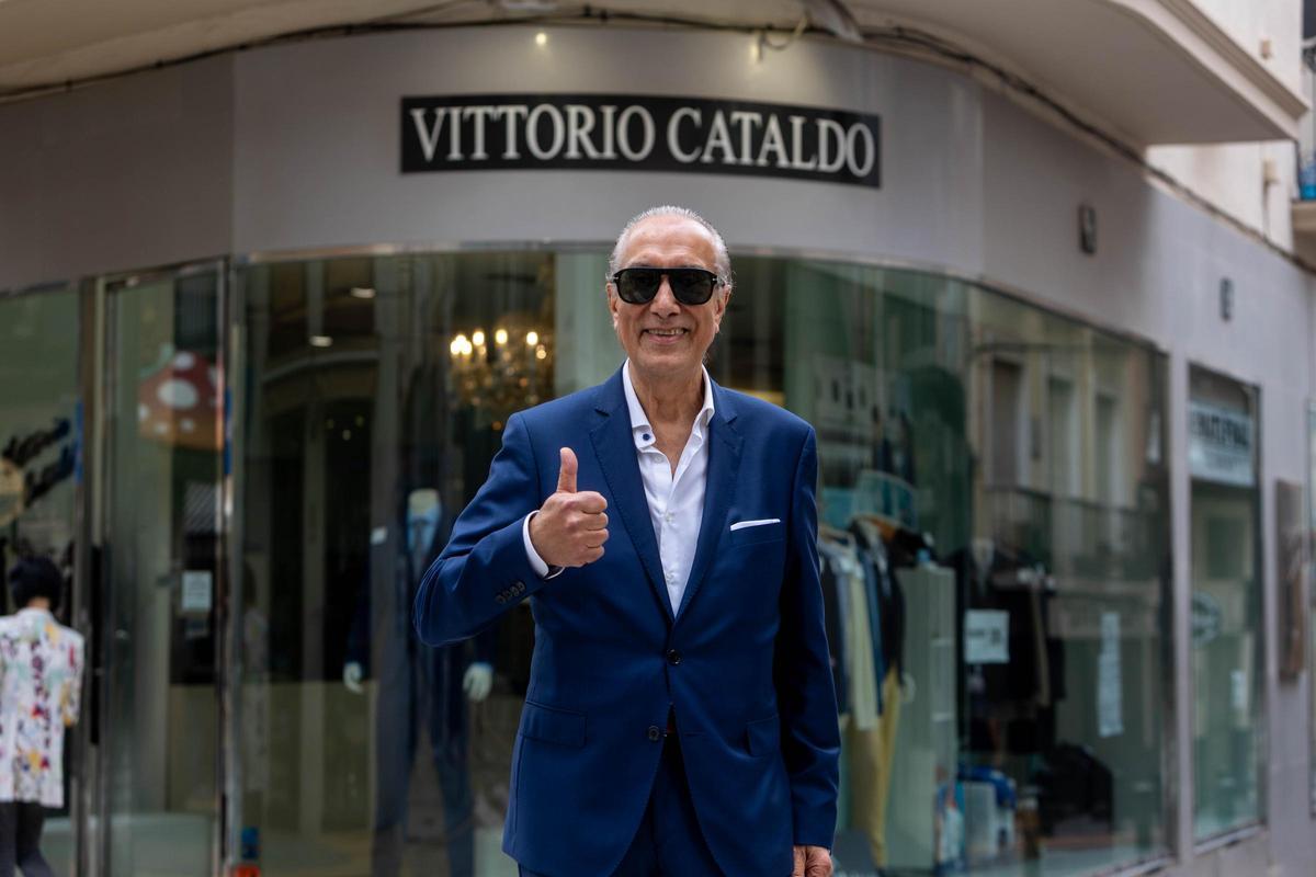 Vittorio Cataldo, en su última tienda en Alicante.