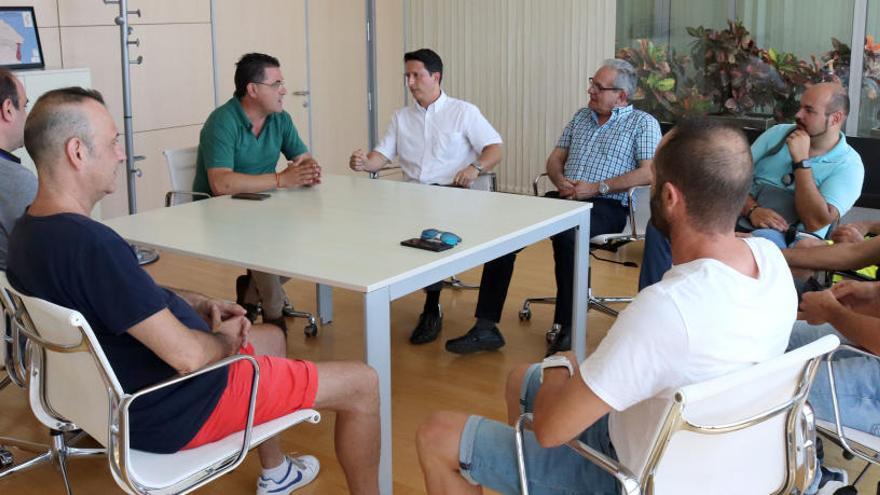 Benidorm pide opinión a los trabajadores de la limpieza para elaborar el nuevo pliego