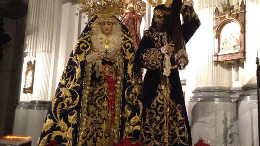 La Virgen del Amor y Jesús El Rico, en Santiago.