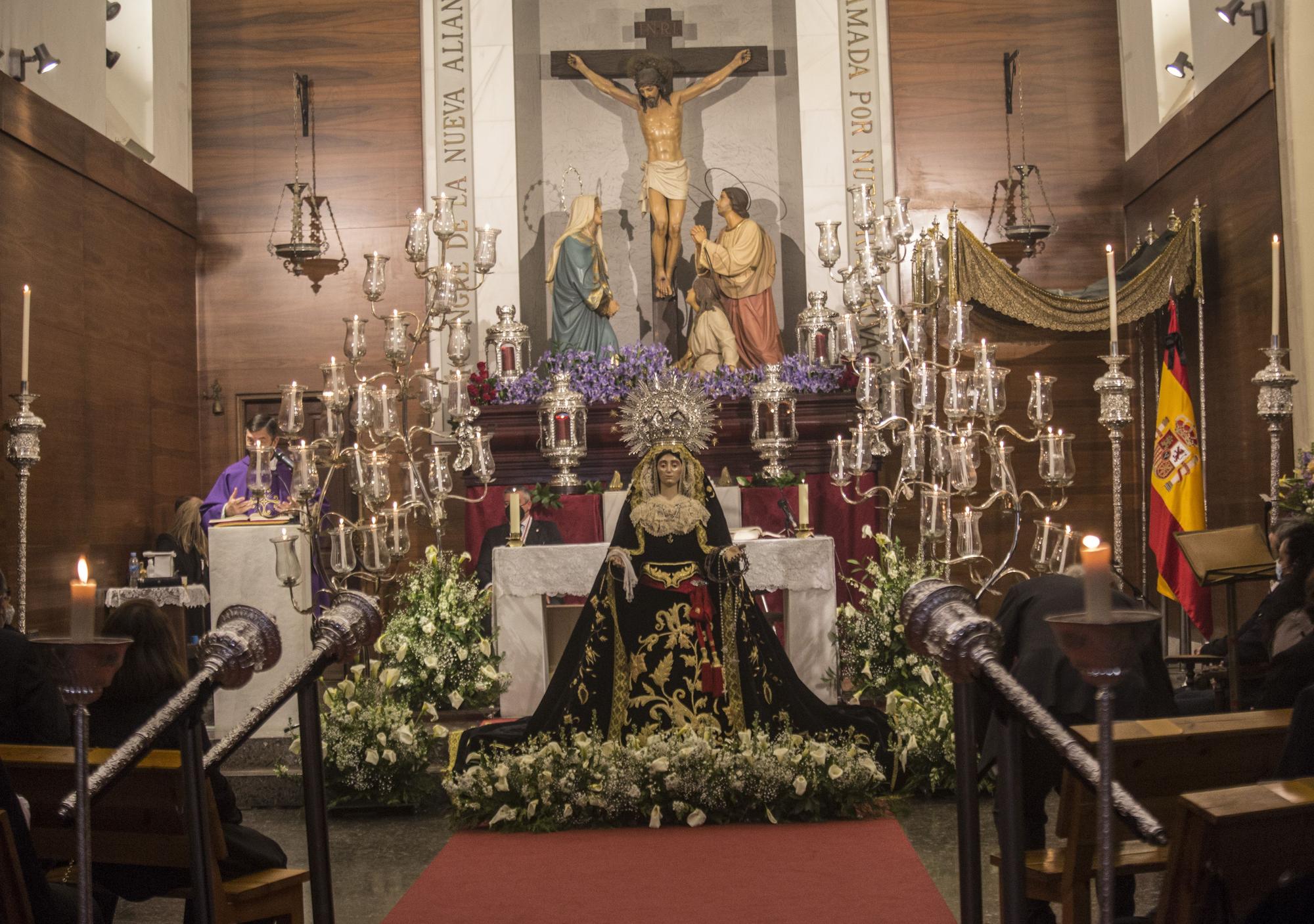 Puertas restauradas en la capilla del convento de las Monjas de la Sangre