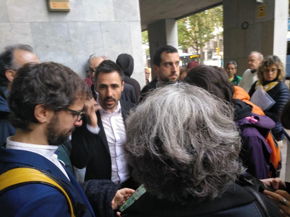 Tensió als jutjats de Girona quan més de 100 persones s'han volgut «autoinculpar»