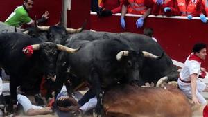 Entrada a la plaza de toros de Pamplona donde los toros de la ganadería sevillana de Miura han protagonizado cierto peligro