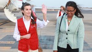 La reina Letizia comienza su viaje de cooperación a la República de Cabo Verde