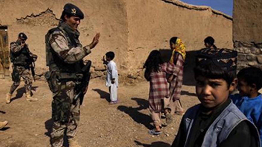 España se prepara para ofrecer a EEUU más tropas en Afganistán