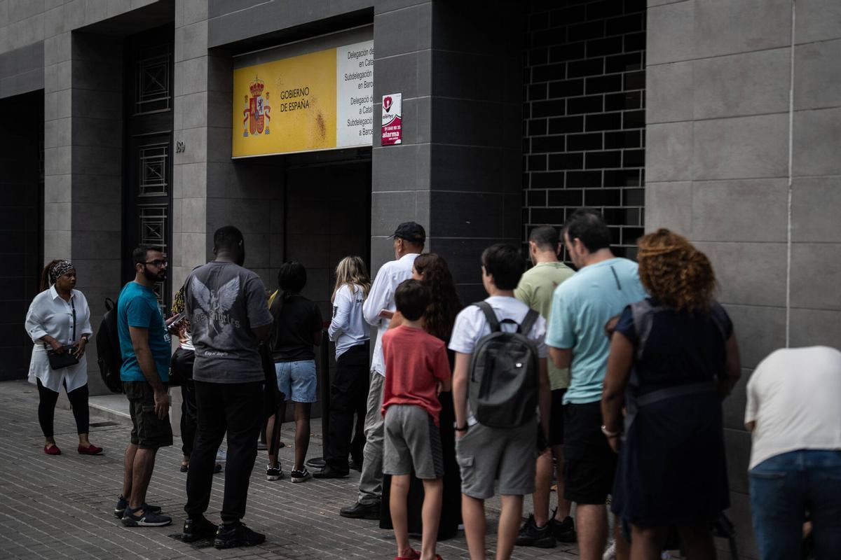 Una de cada tres peticions no passarà  el filtre