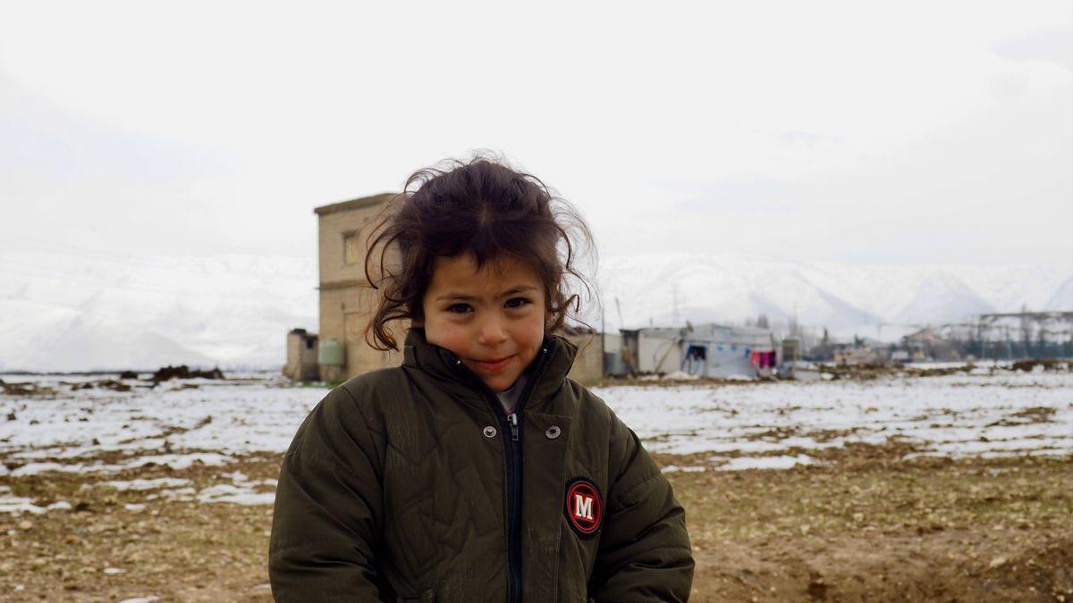 Leila, una niña siria refugiada en los campos del Líbano.